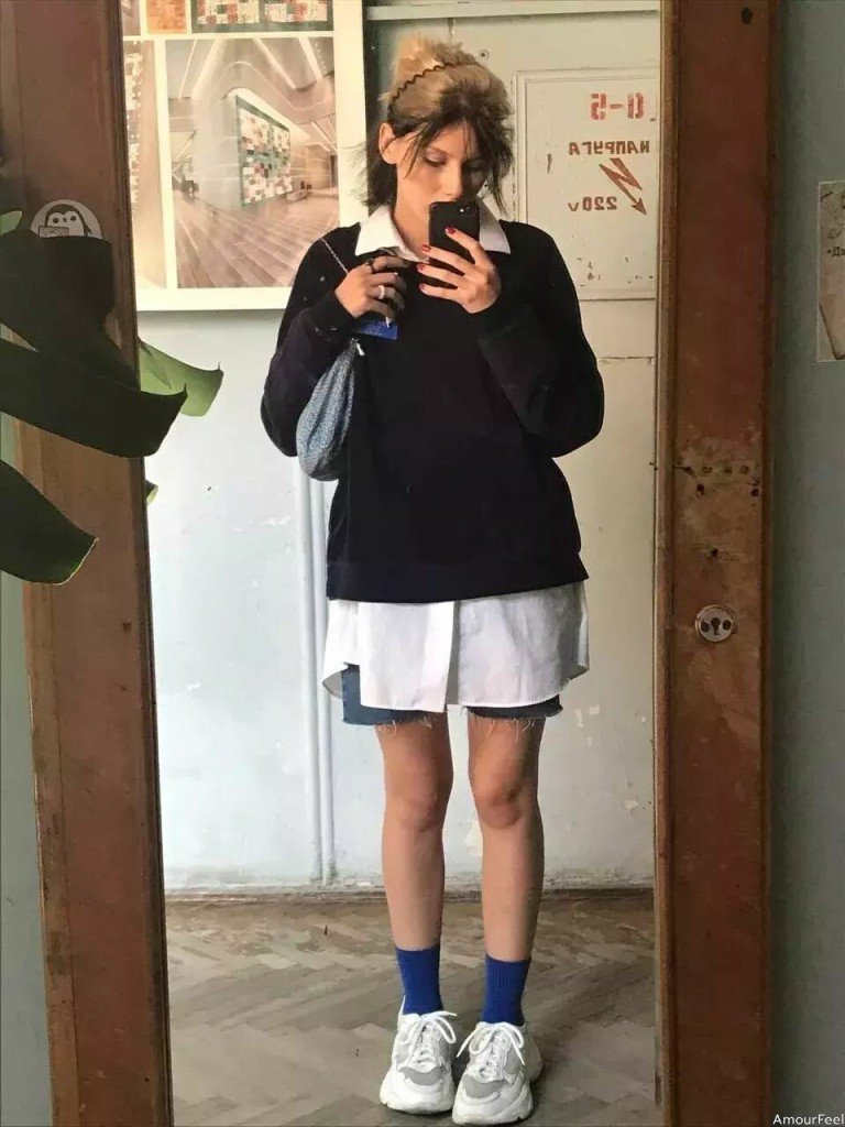 Yuliia, 19